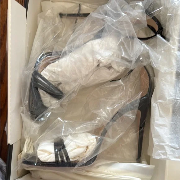 Gucci Black Transparent Strap Heels - Picture 5 of 15